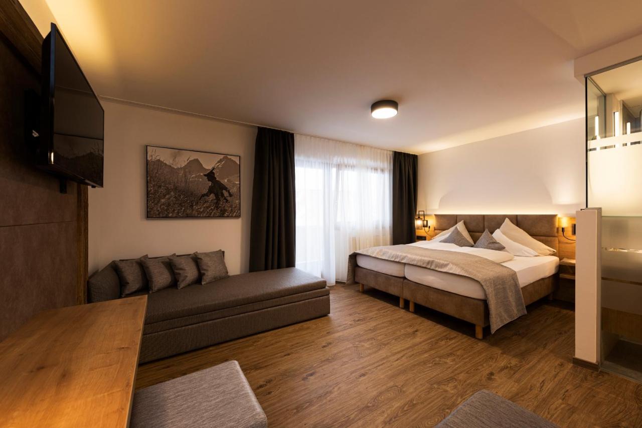 Hotel Brugger Fulpmes Exterior foto