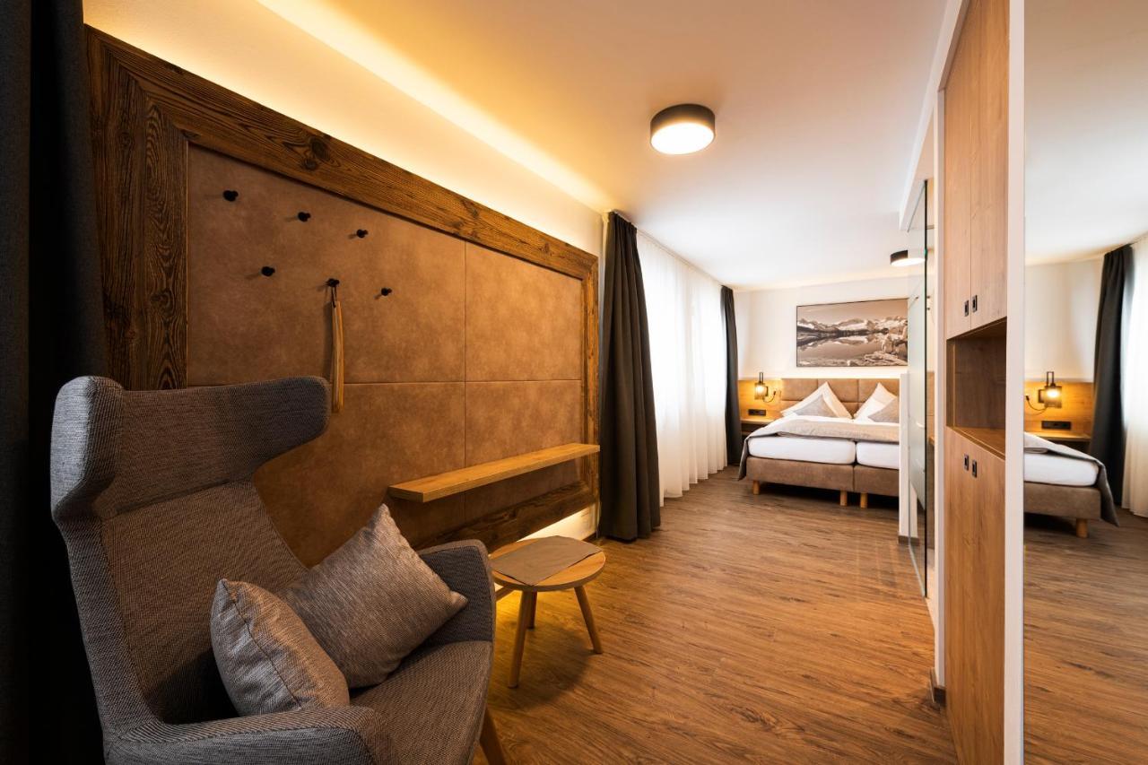 Hotel Brugger Fulpmes Exterior foto