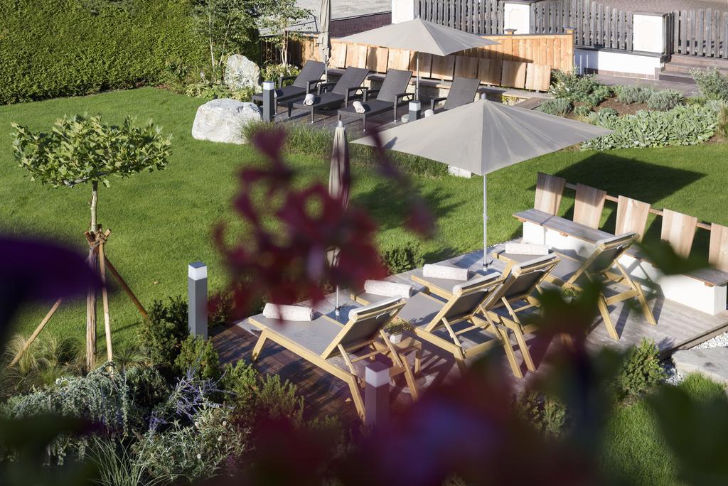 Hotel Brugger Fulpmes Exterior foto